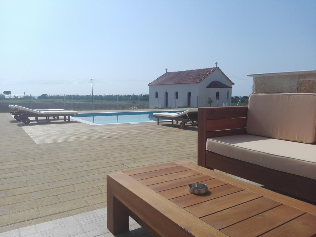 Edem Suites Marathopoli Exterior foto