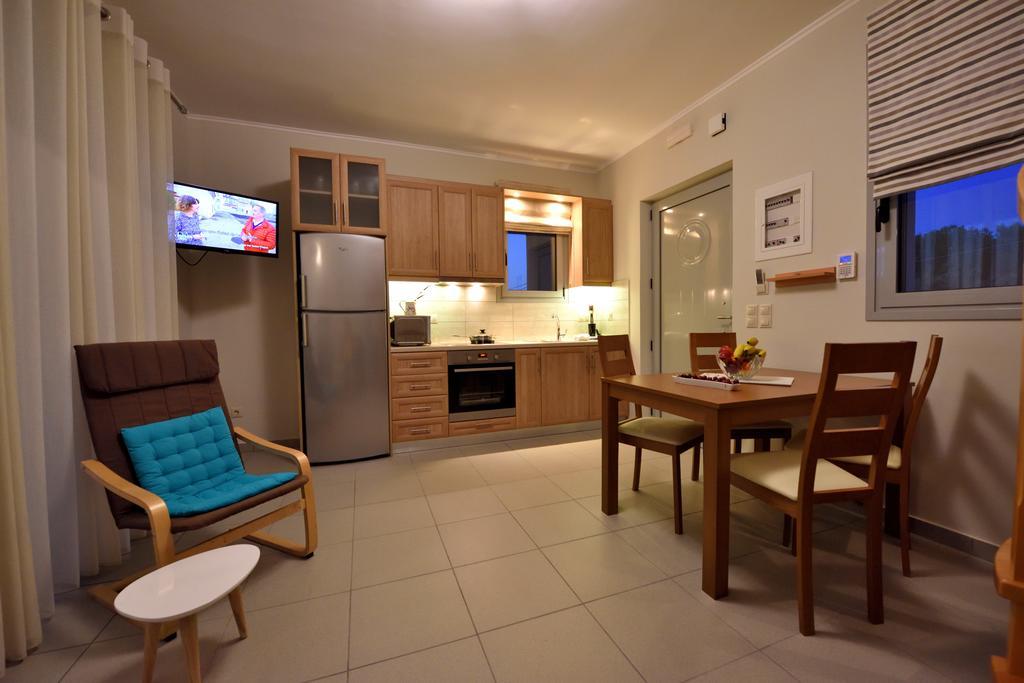 Edem Suites Marathopoli Exterior foto